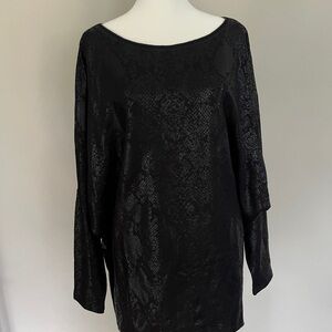 NWT, White House Black Market Python Print Black Top